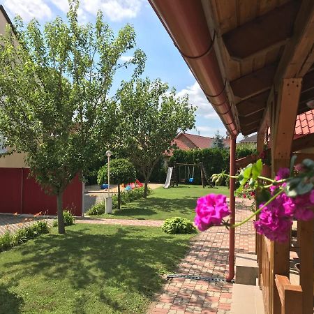 Zam-Zem Holiday Apartman Hajdúszoboszló Exterior foto