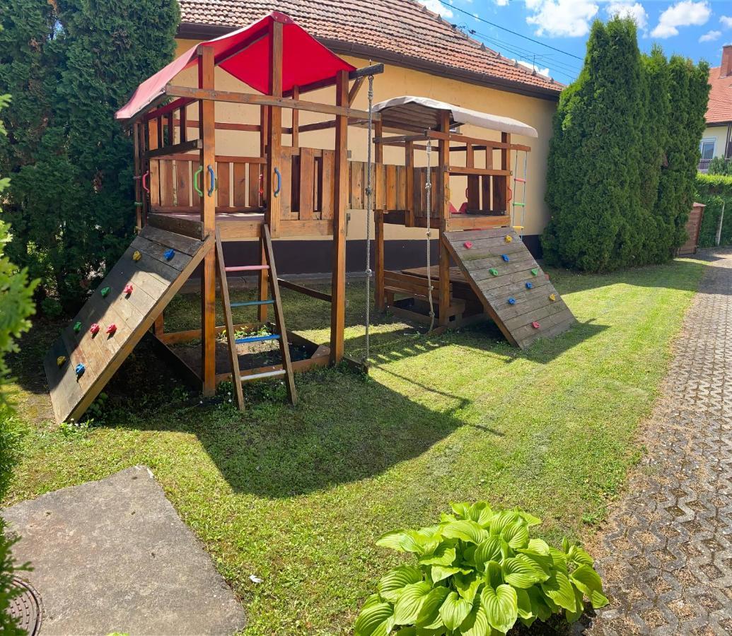 Zam-Zem Holiday Apartman Hajdúszoboszló Exterior foto